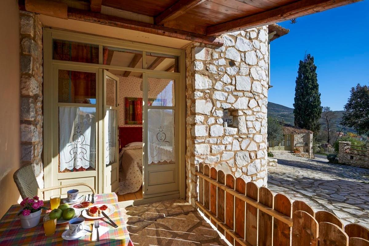 Elaion Guesthouse Элиникон Экстерьер фото
